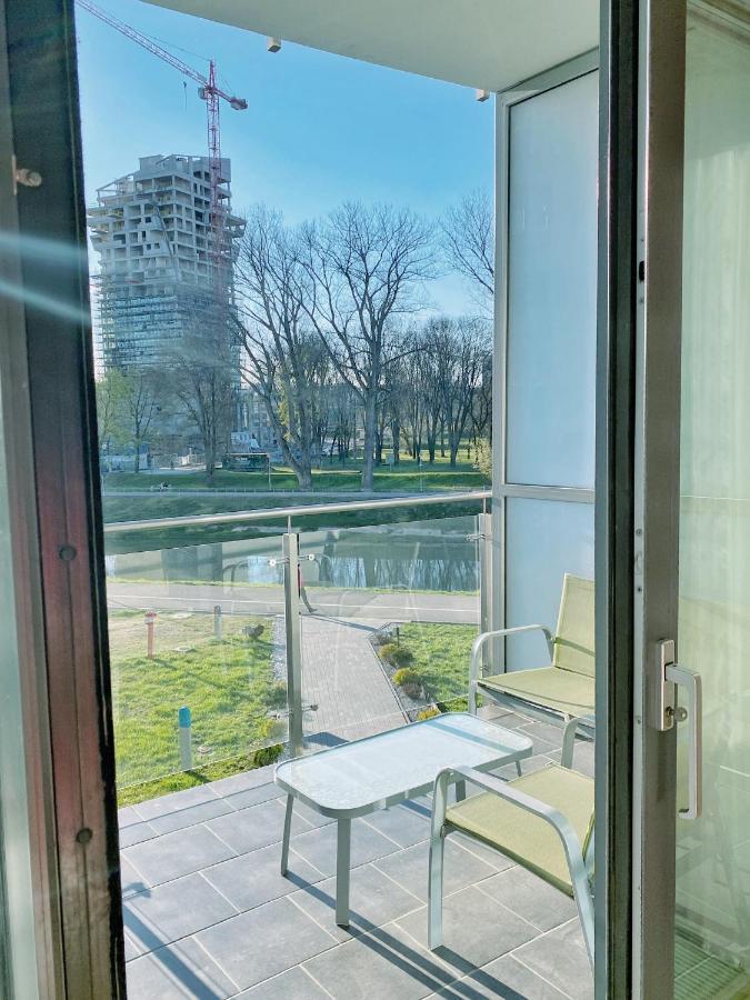 Capital Towers - Apartament Pop-Art Z Widokiem Na Rzeke Rzeszów Exterior foto